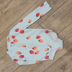 Girls 4T lonsleeve bathingsuit